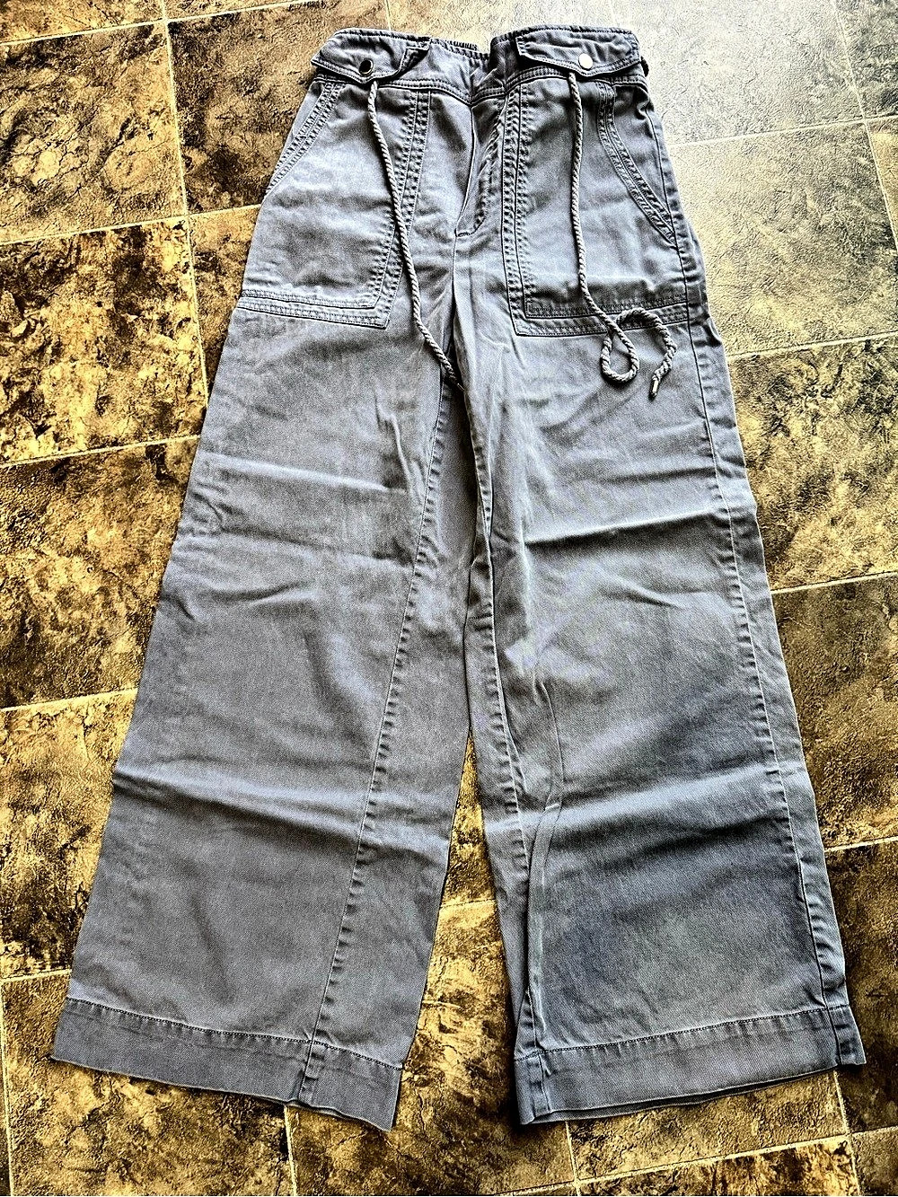 Joie Wide Leg Pants in Gray Size Small